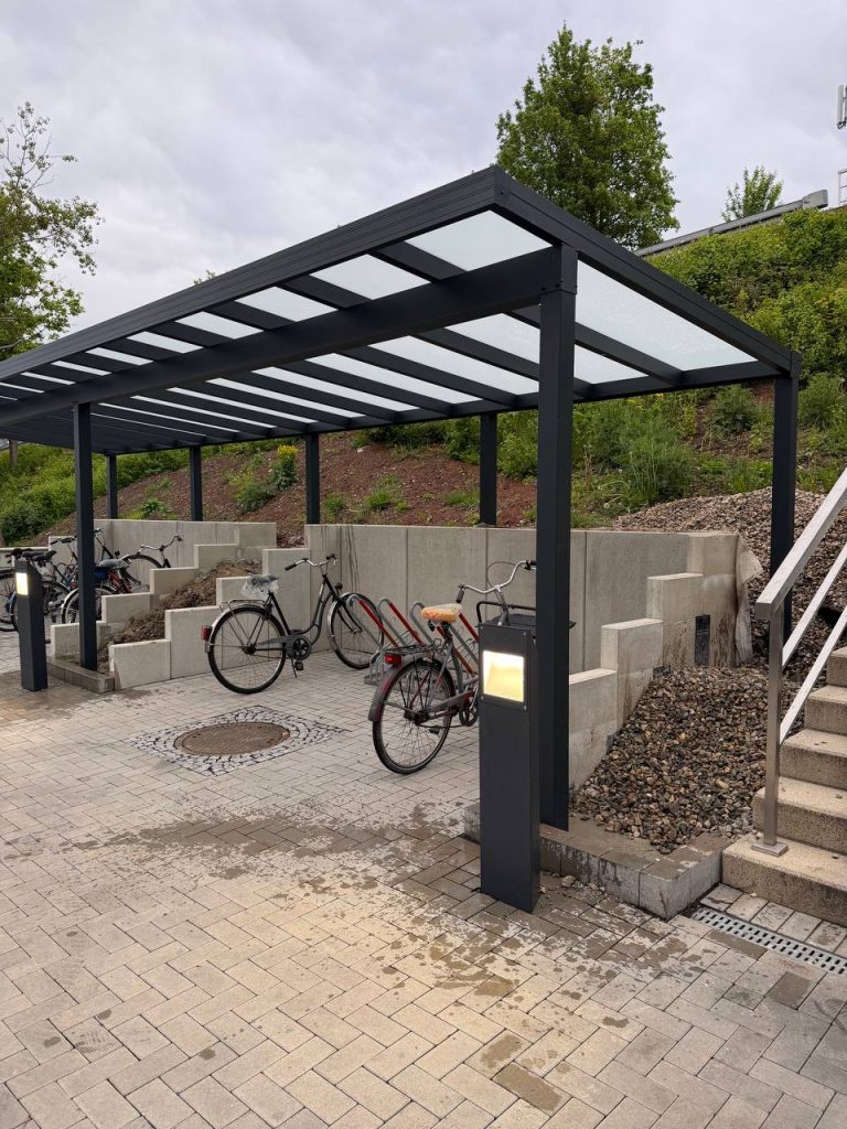 Aluminium Carport in Anthrazit mit VSG Opal | Solny